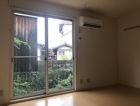 ジュネス清水の物件内観写真